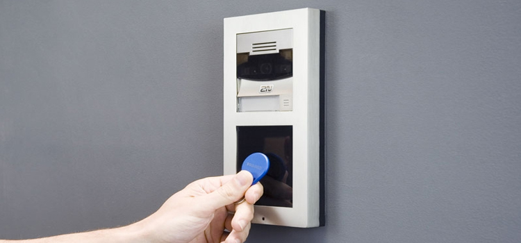 Door Fob Copy Old Fig Garden